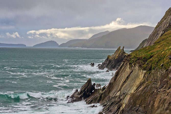 Full-Day Tour of the Dingle Peninsula, Slea Head, and Inch Beach - The Experience in Detail