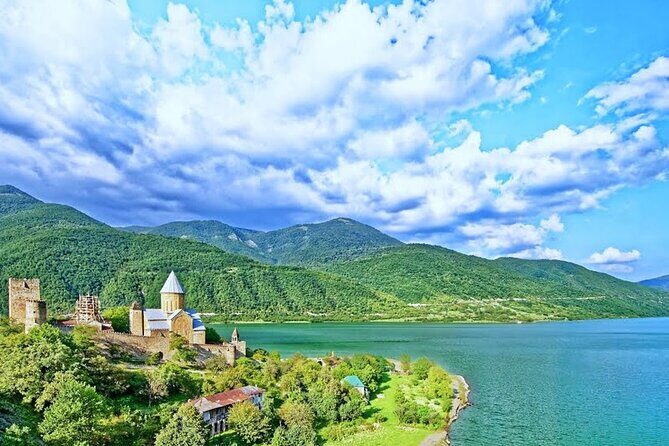 Full Day Tour to Kazbegi - The Itinerary in Detail