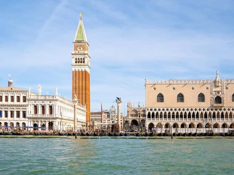 Full-day tour to Murano & Burano with Scenic Return Ride - FAQ