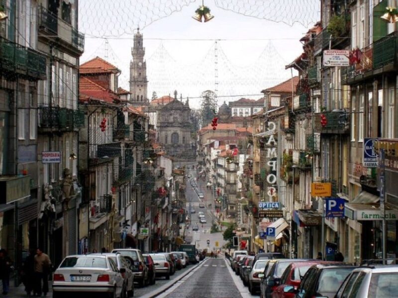 Full-Day Tour to Porto from Santiago de Compostela - Key Points