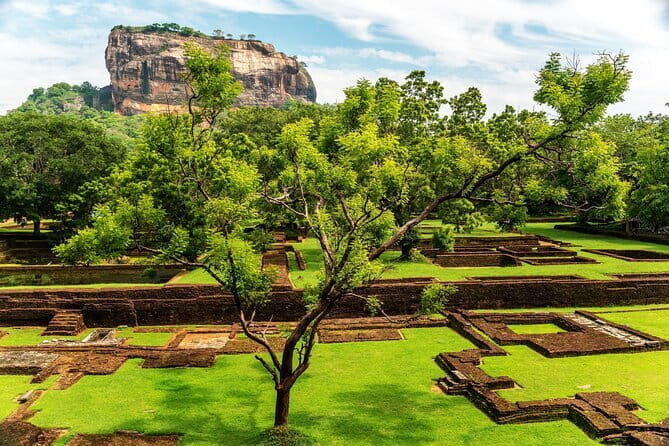 Full Day Tour to Sigiriya and Dambulla from Kandy - What’s Included and What’s Not