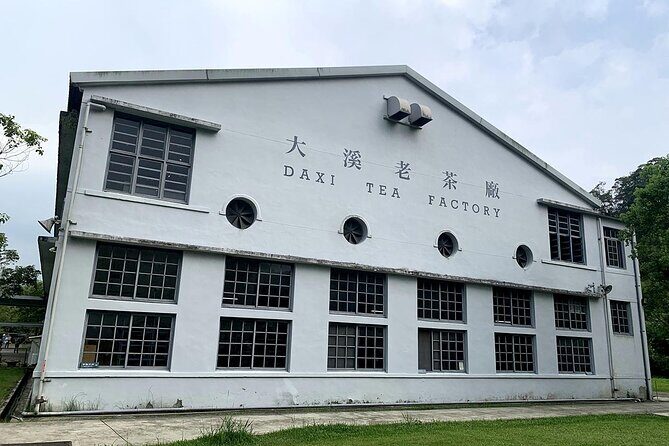 Full Day Tour to Taoyuan Daxi and Yingge From Taipei - Price and Value Analysis