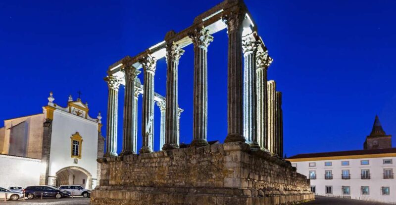 Full Day Tour - Transfer to Algarve from Lisbon with Stops - Key Points