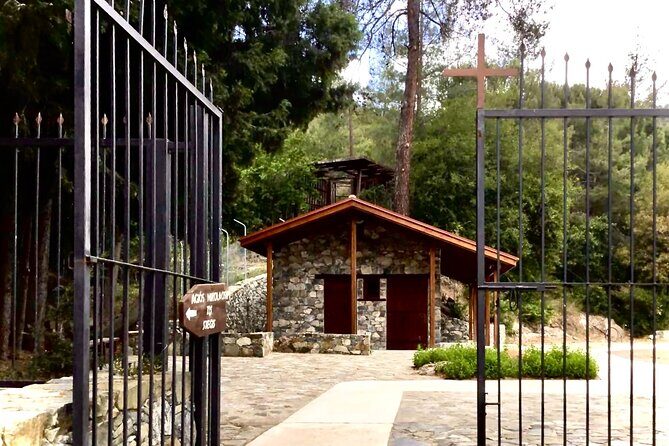 Full-Day Tour UNESCO Churches and Kalopanayiotis in Cyprus - Unpacking the Itinerary: What Makes Each Stop Special
