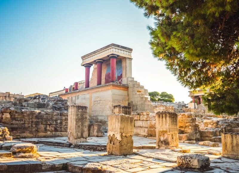 Full day tour:Knossos,Koronekes Olive mill,Lyrarakis winery - Key Points