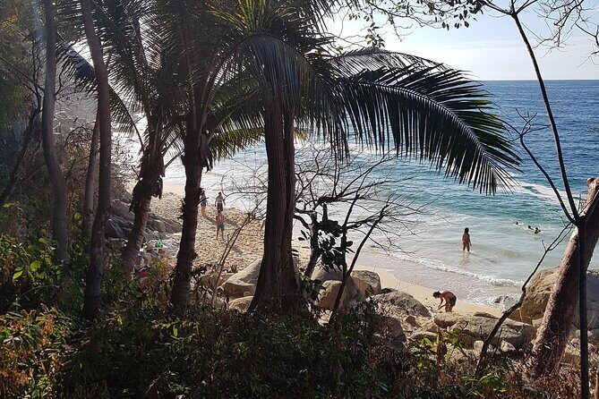 Full-Day Trail to 6 hidden Beaches, Colomitos and Snorkel - FAQs