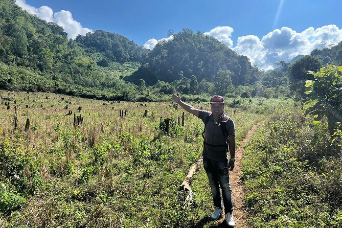 Full Day Trek to Kuang Si Waterfalls, Remote Village - Key Points
