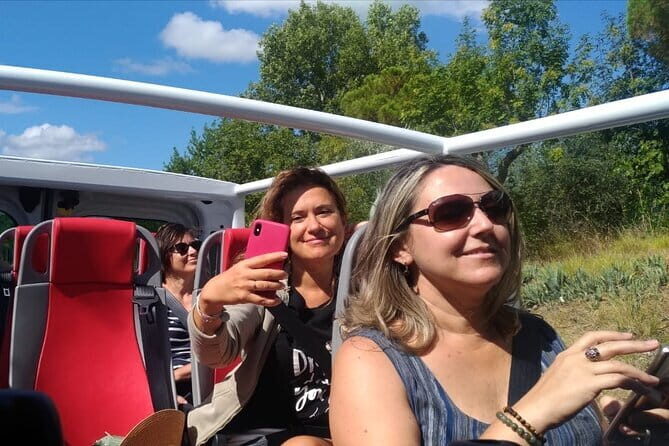Full-Day Tuscany Castles Tour with Wine Tasting from Florence - Transportation and Overall Atmosphere