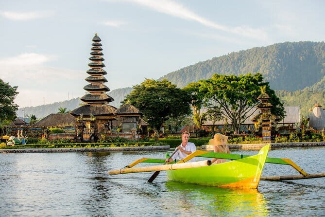 Full-day Ubud Private tour : Cultural Heritage - Spiritual and Relaxing Moments