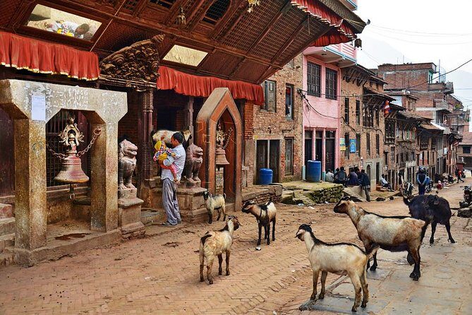 Full Day UNESCO World Heritage Sites of Kathmandu with Bungmati and Khokana Tour - The Details: A Close Look at the Full Tour