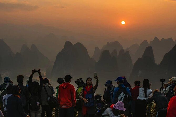 Full-Day Yangshuo Sunrise and Li-River cruise with the 4 Star Boat Private Tour - Practical Details and Considerations