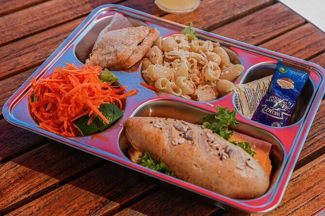 Full Experience Isla Mujeres: Food aboard + Premium drinks + Snorkel + Free time - The Sum Up