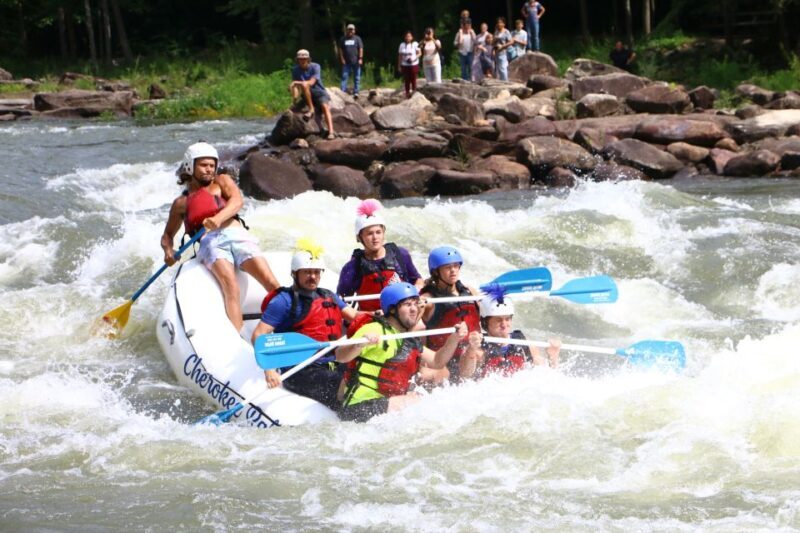 Full River Ocoee Whitewater Rafting Trip with Shore Lunch - Authentic Experiences & Handy Tips