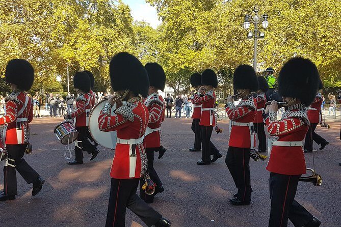 Full Royal Tour: Royal London & Buckingham Palace Tour - The Sum Up