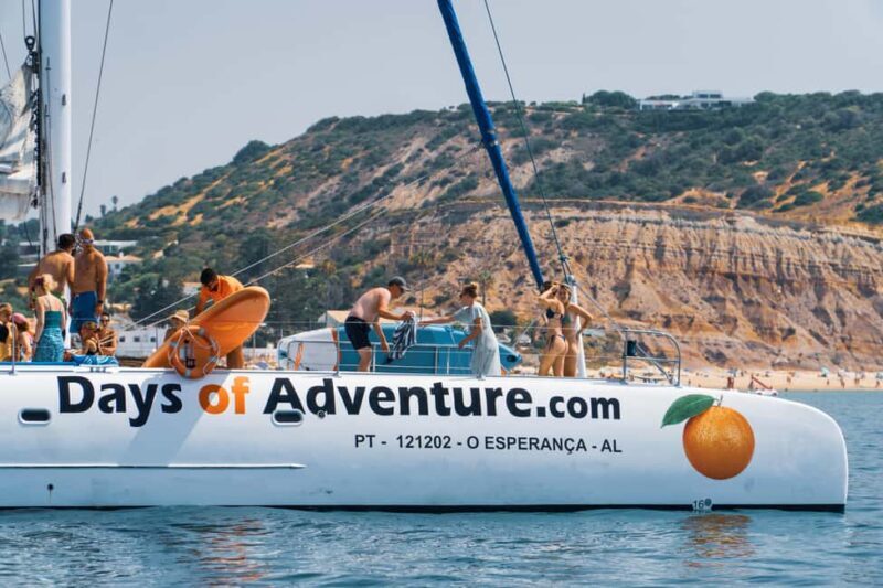 FUN & CHILL  GOLDEN COAST SAILING TOUR - Who Would Love This Tour?
