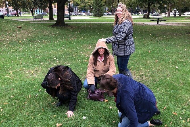 Fun City Scavenger Hunt in Albany by Zombie Scavengers - Who Will Love This?