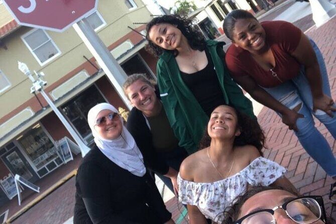 Fun City Scavenger Hunt in Hollywood by Zombie Scavengers - Key Points