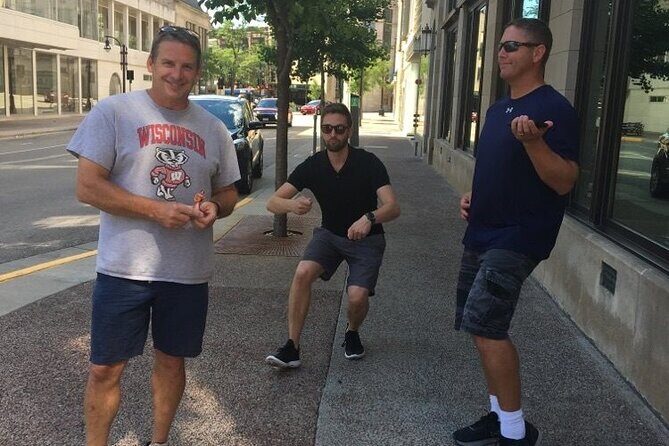 Fun City Scavenger Hunt in Oxnard by Wacky Walks - FAQ