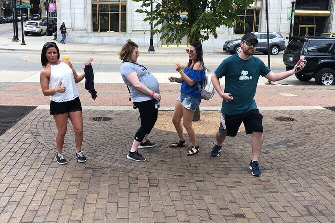 Fun City Scavenger Hunt in Shreveport by Wacky Walks - FAQ