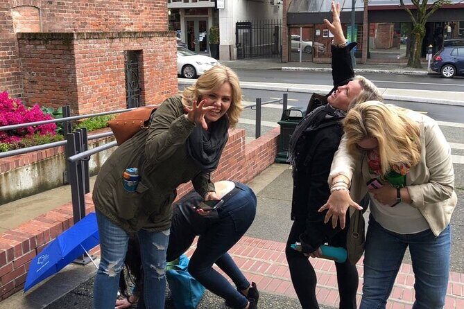 Fun City Scavenger Hunt in Winnipeg by Wacky Walks - Authenticity and Practicality