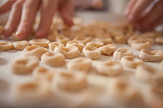 Fun Pasta Making Class at a Trendy Venue in Denver - Who Should Consider This Class?