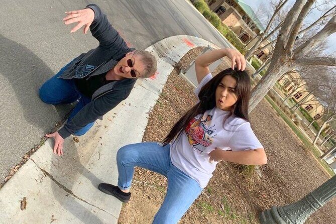 Fun Scavenger Hunt in Santa Ana by Zombie Scavengers - Key Points