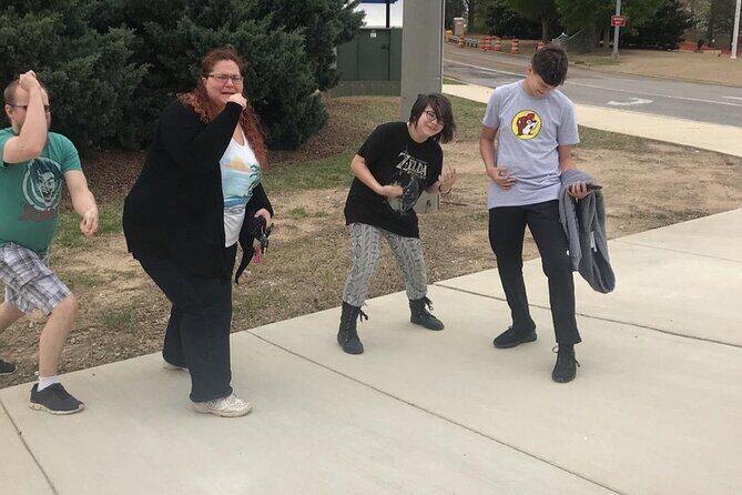 Fun Scavenger Hunt in Warren by Zombie Scavengers - Detailed Breakdown of the Itinerary