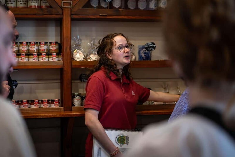 Funchal: Guided Walking Tour with Tastings - Sweet Endings: Bonbons & Madeira Wine