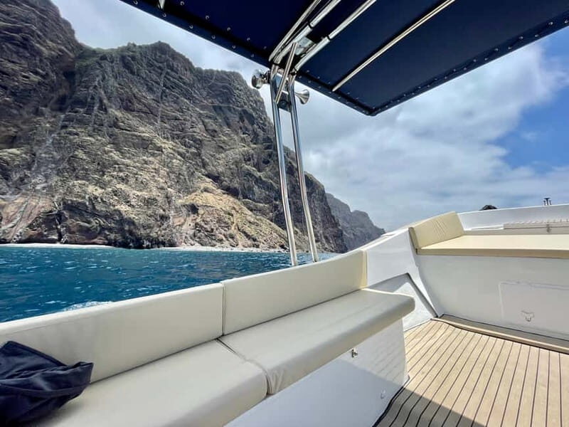 Funchal: Private Boat Tour w/Snorkel & Paddle up 11 people - The Sum Up