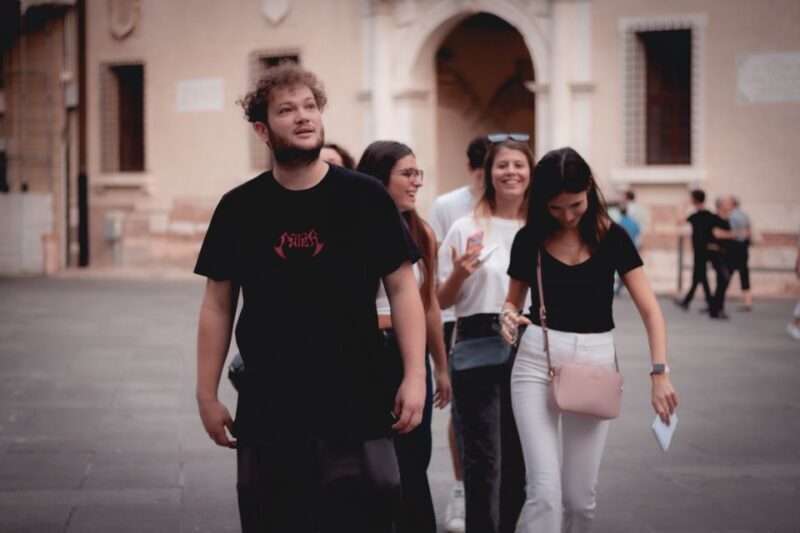 Fusion between treasure hunt and escape room in Bologna - How It Works & Technical Details