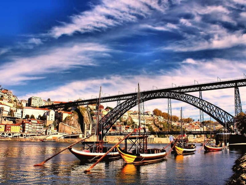 Gaia Sunset Bridges Cruise - What Reviewers Say and How That Shapes Your Expectation