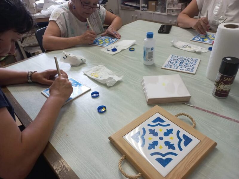 Gaia: Tile painting workshop, Port Wine and Pastel de Nata - FAQ about the Tile Painting Workshop in Vila Nova de Gaia