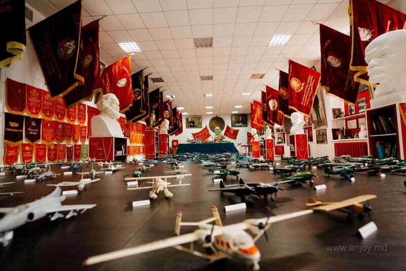 Gallery of Petru Costin of the Ialoveni District Council - FAQ