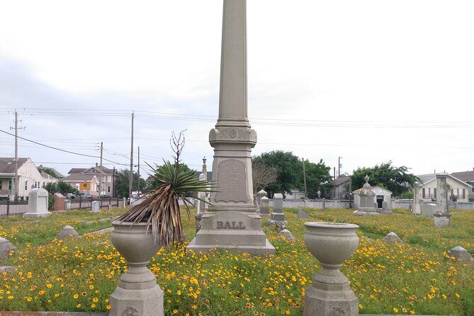 Galveston Cemetery Tour with Ghost Hunting Equipment - Key Points