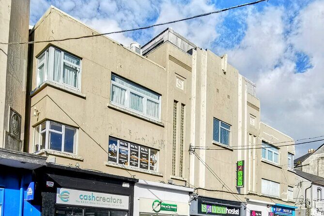 Galway Famous People Theatre and Literature Walking Tour - Authentic Insights from Past Participants