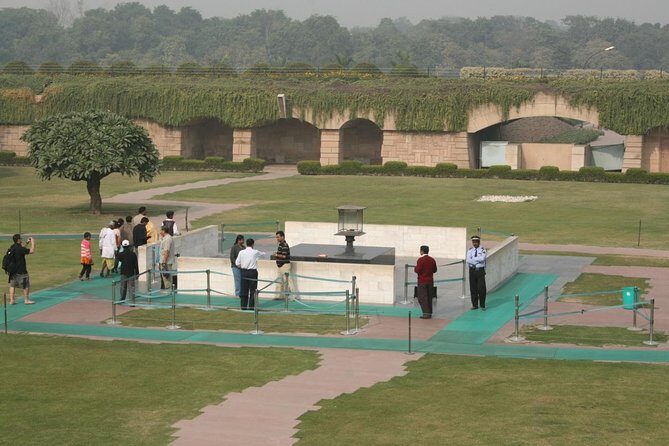 Gandhi's Journey in New Delhi with Lunch - Why This Tour Offers Value