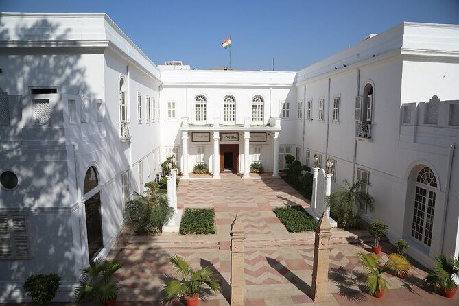 Gandhi's Journey in New Delhi with Lunch - FAQ