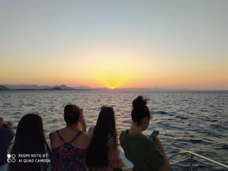 Gandía: Sea Cruise from Gandia with Sunset Option - Who Would Enjoy This Experience?