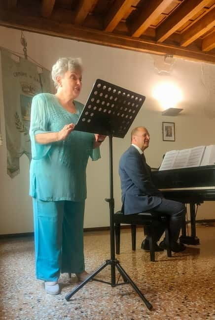 Garda: Lyrical Concert with Piano and Mezzosoprano - Who Will Love This Experience?