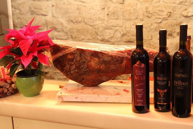 Gastro and History Jewels Experience in Split - The Personal Touch: Guides Who Know Their Stuff