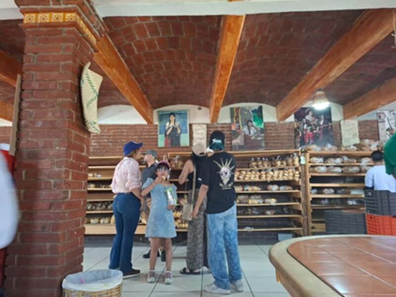 Gastronomic Tour with Private Service from Oaxaca City - Tasting the Local Breads and Sweets in Tlacolula de Matamoros