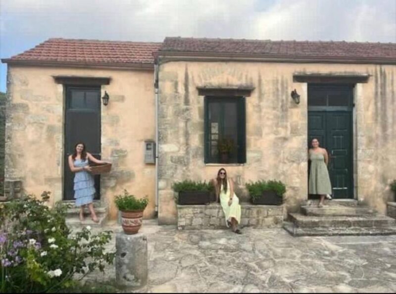 Gastronomy tour and wine tasting in traditional villages. - The Itinerary: A Closer Look at What to Expect