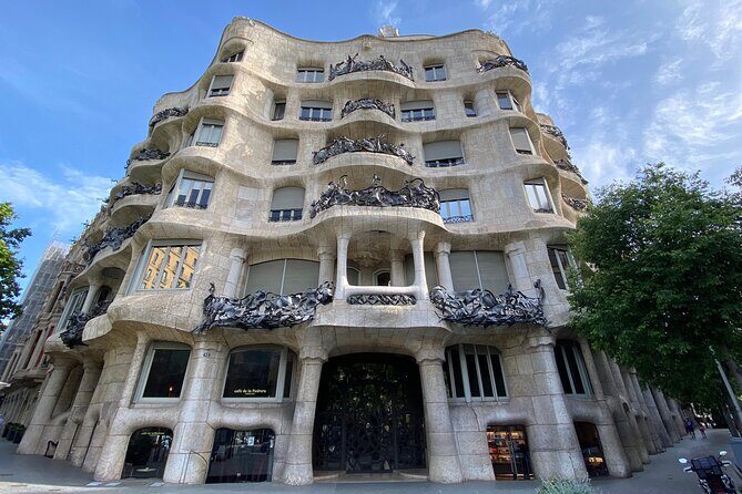 Gaudí and Barcelona Legends Walking Tour - Passeig de Gracia: The Grand Boulevard