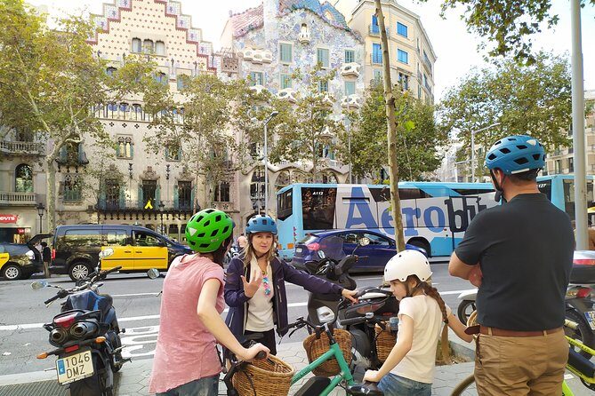 Gaudi E-Bike Tour in Barcelona - The Experience in Detail