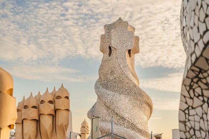 Gaudi Guided Tour: Casa Batllo, La Pedrera & Casa Vicens - Comprehensive Review of the Gaudí Guided Tour
