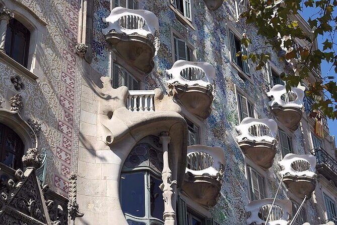 Gaudi Masterpiece: Casa Batlló with Expert Guide and STL Tickets - Is This Tour Worth the Price?