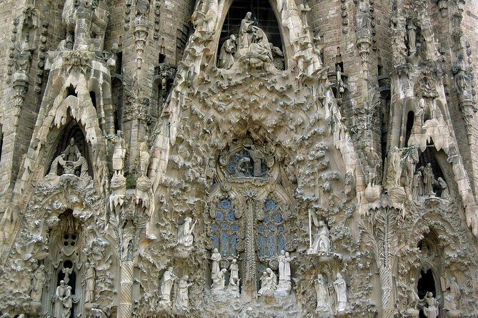 Gaudi's Modernist Legacy: Small Group Walking Tour - FAQ