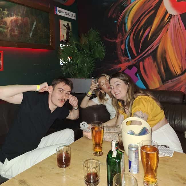 Gdansk 2025: Pub Crawl with Local Guide and Welcome Shots - Itinerary Breakdown