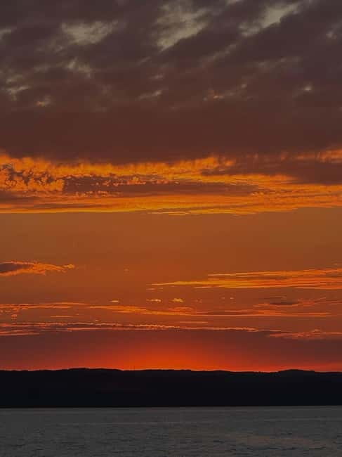 Gdansk: 8:30PM Evening Cruise With Live Music on Black Pearl - FAQ