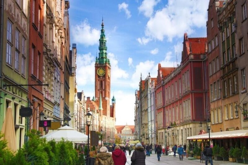Gdansk : Highlights & Hidden gems Walking Tour - Key Points
